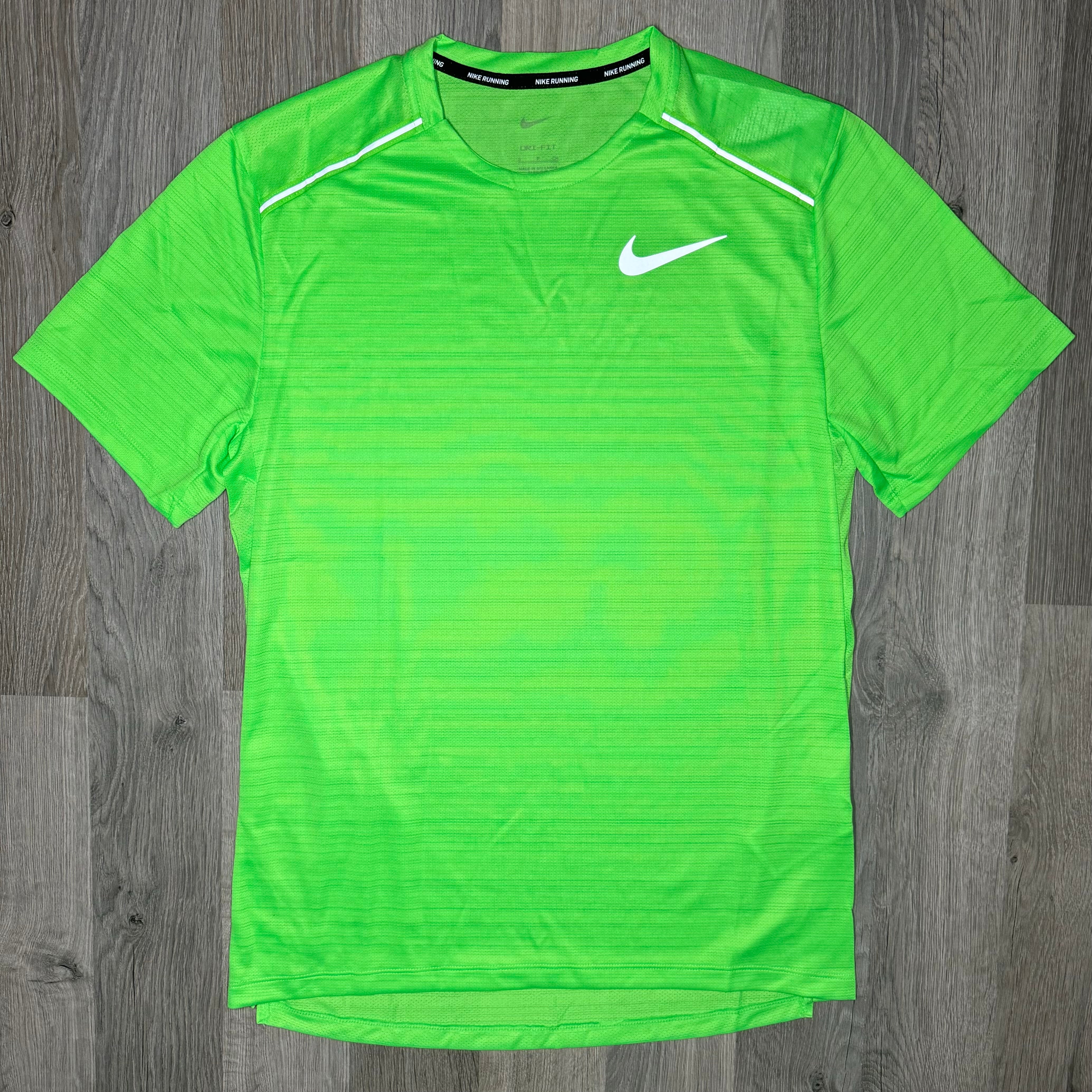 Nike Miler & Dri-Fit Set - Tee & Shorts - Green Strike / Black