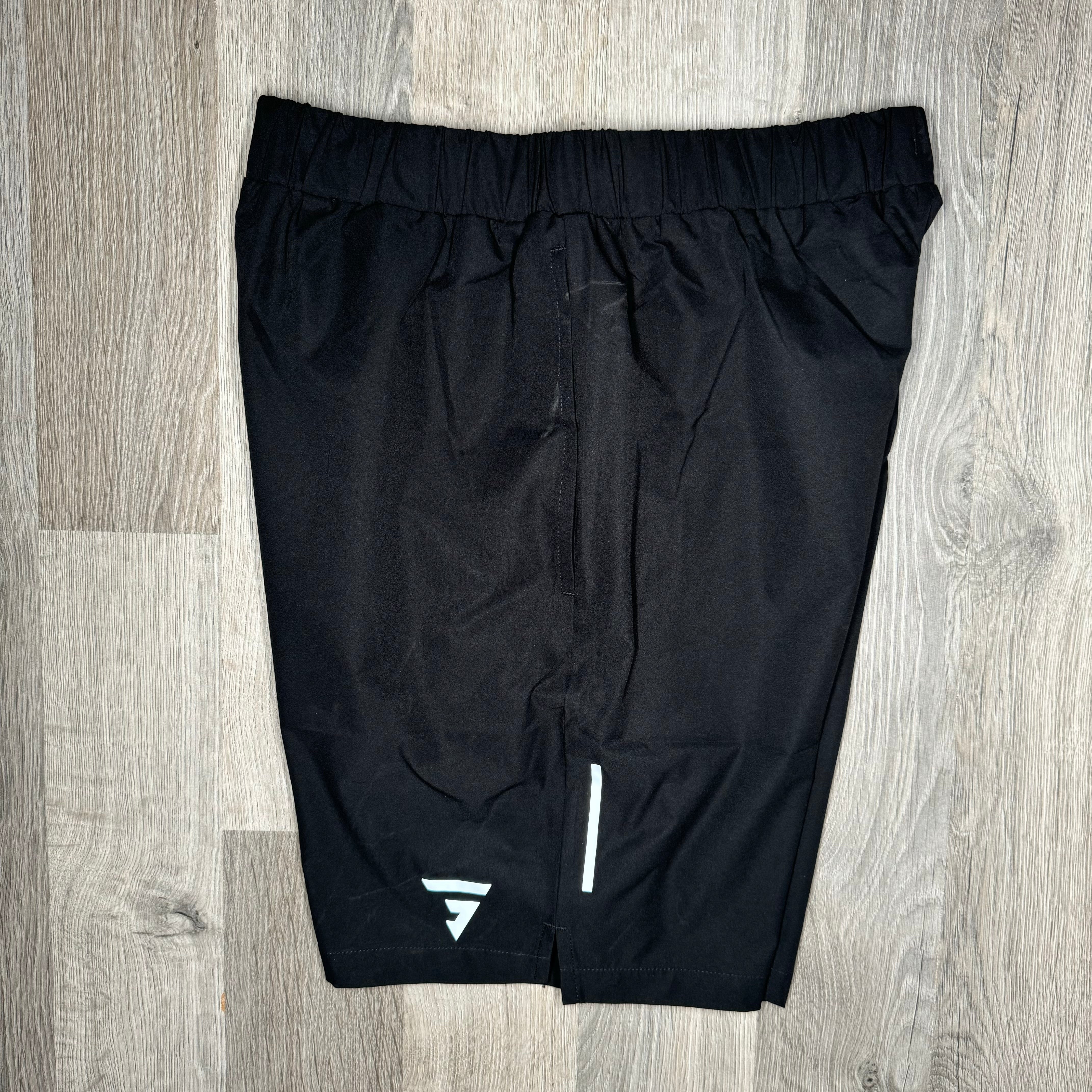 GRIID Panel Windrunner + Dash Short Set - Black/Mint