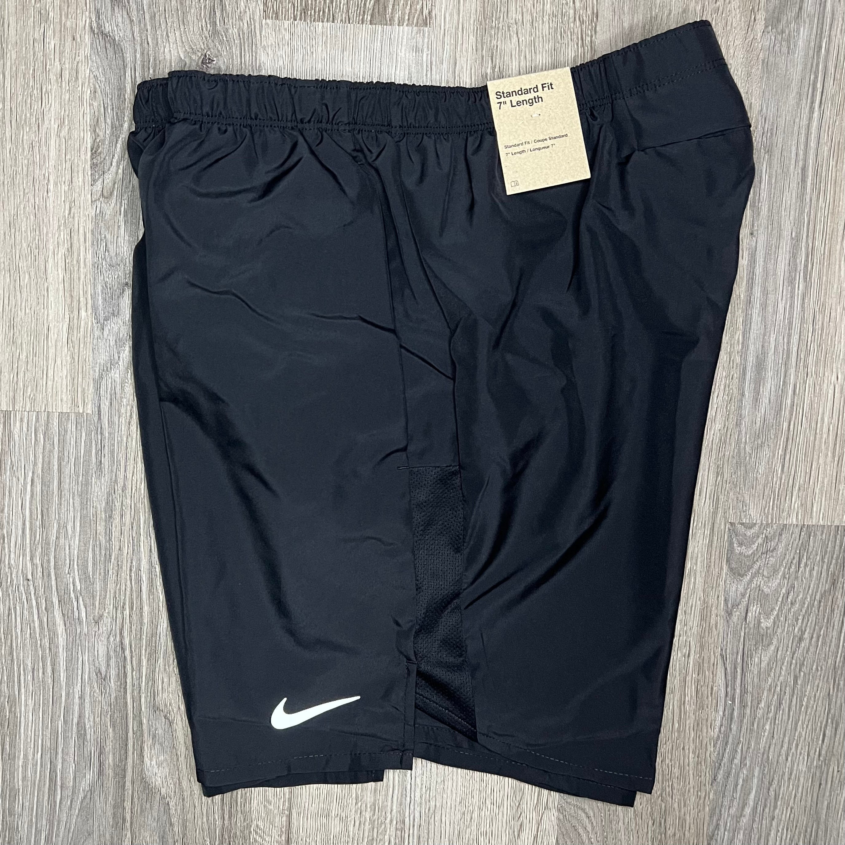 Nike Miler & Challenger Set - Tee & Shorts - Volt / Black