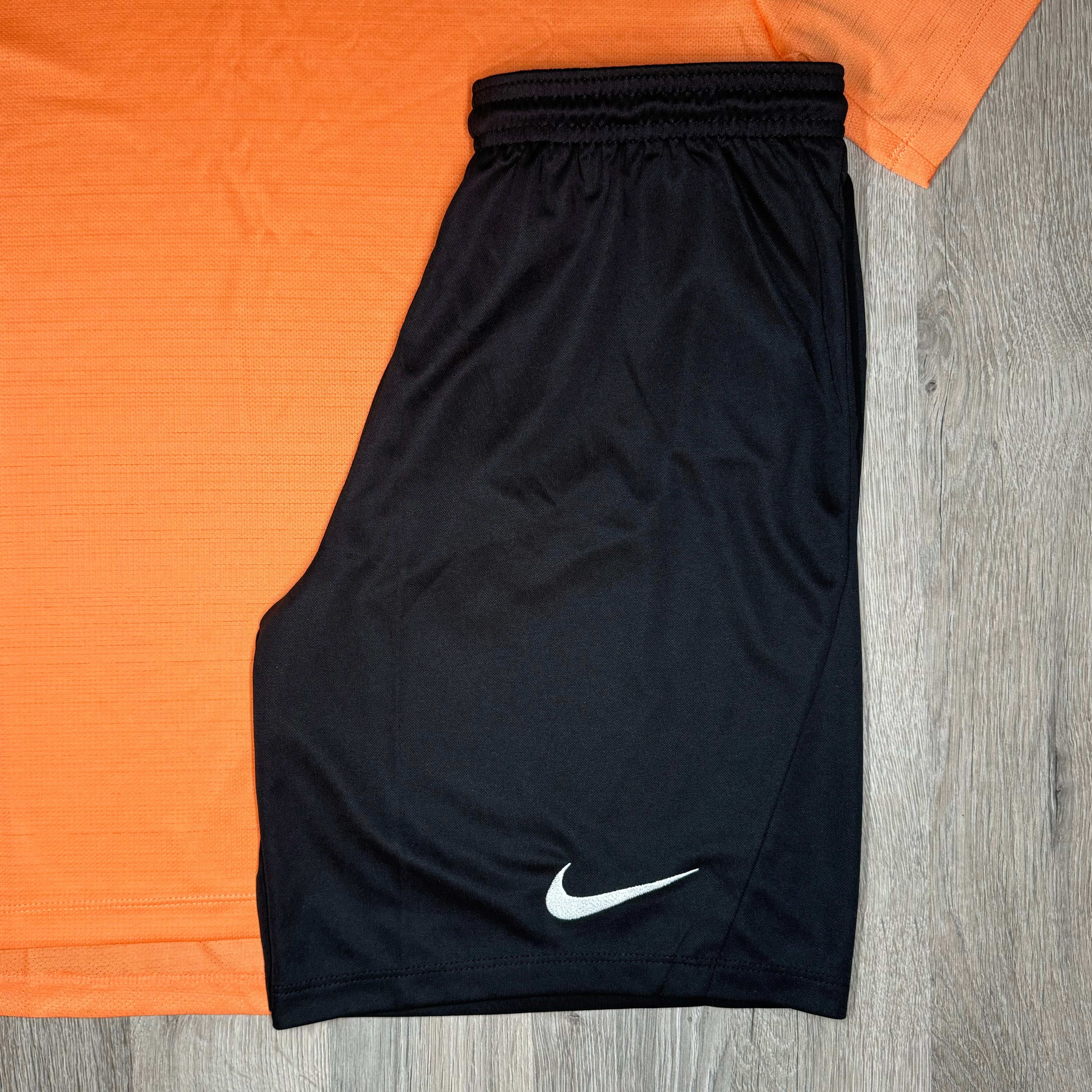 Nike Miler & Dri Fit Shorts - Tee & Shorts - Orange Trance / Black