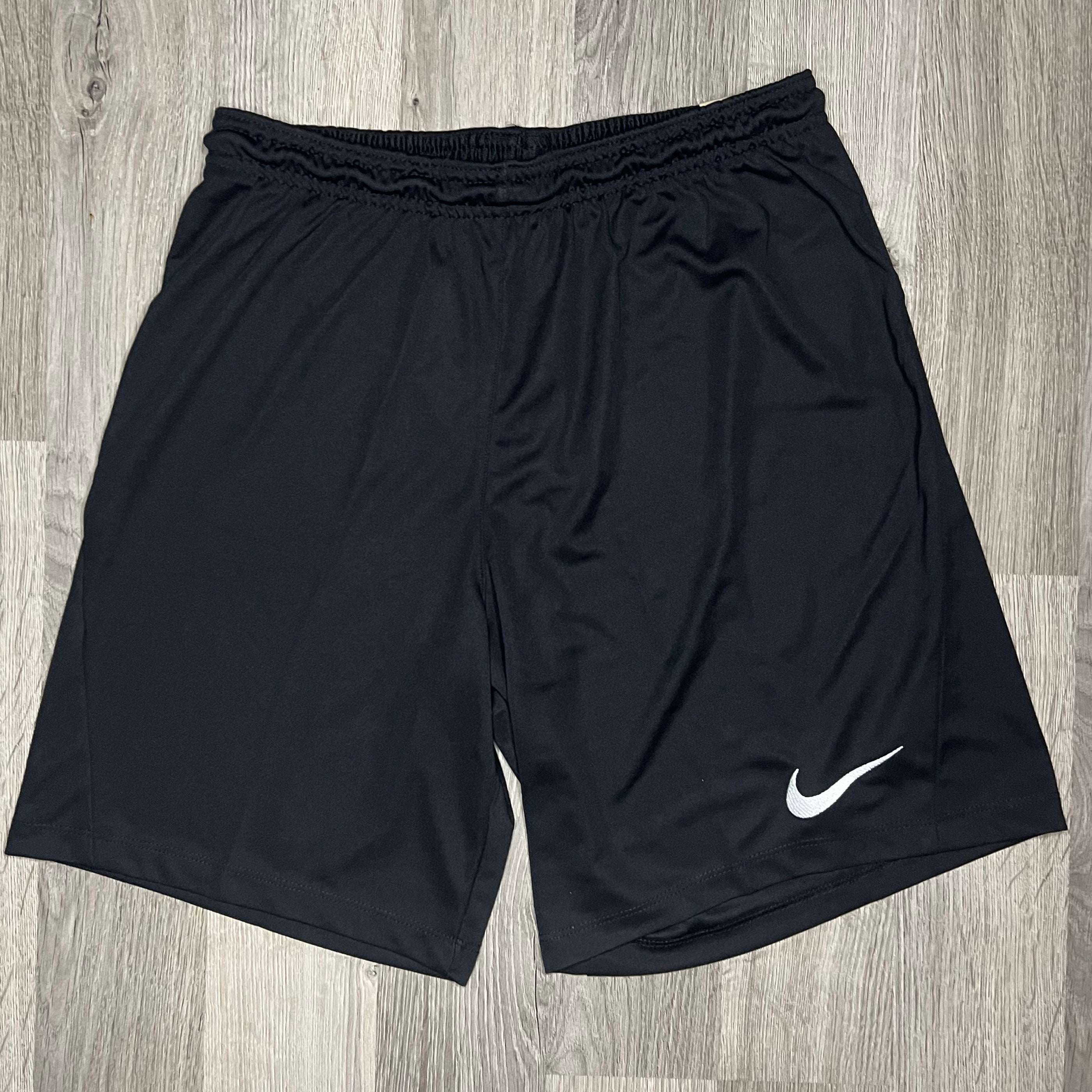 Nike Miler & Dri-Fit - Tee & Shorts - Punch / Black