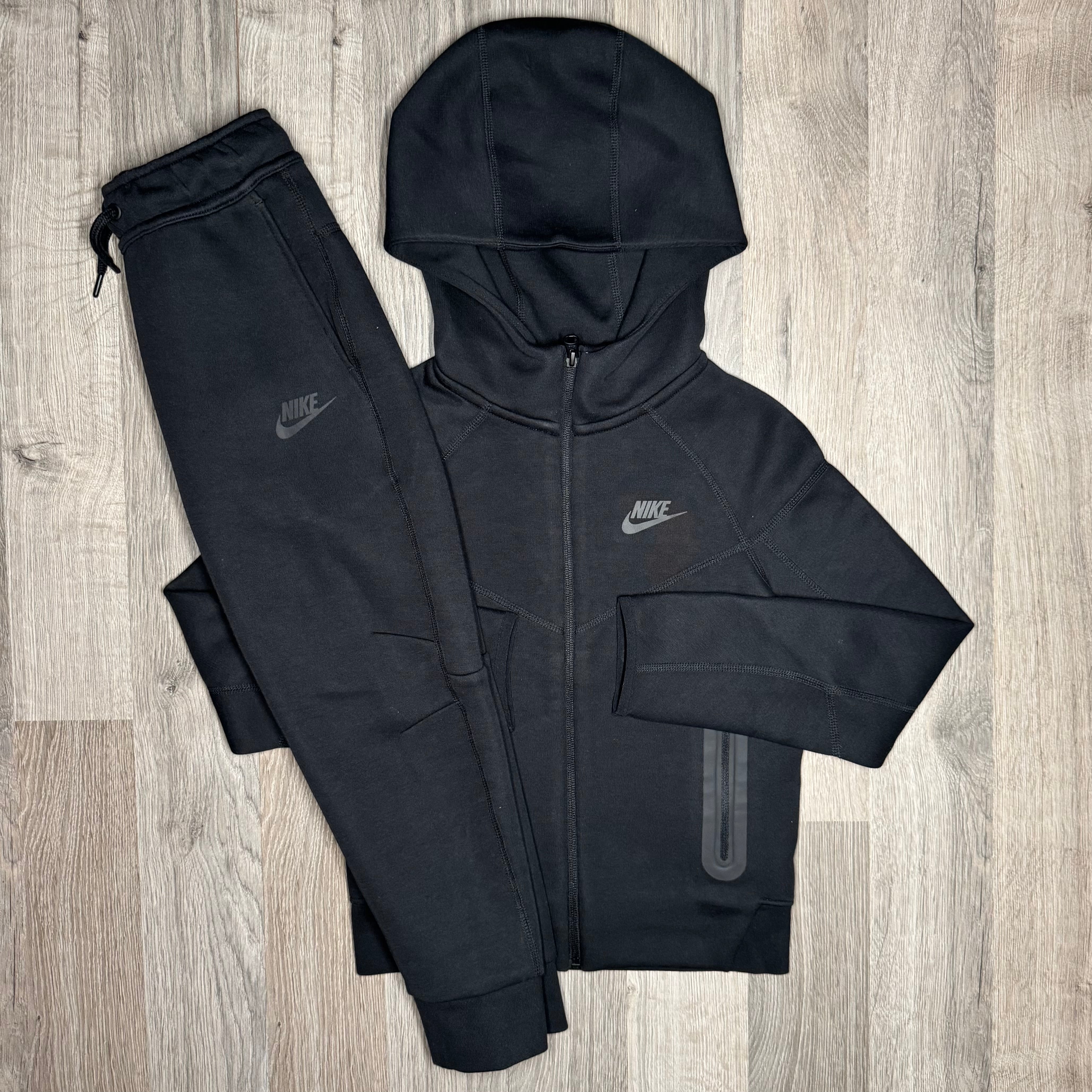 Nike Tech Fleece Black (Junior)