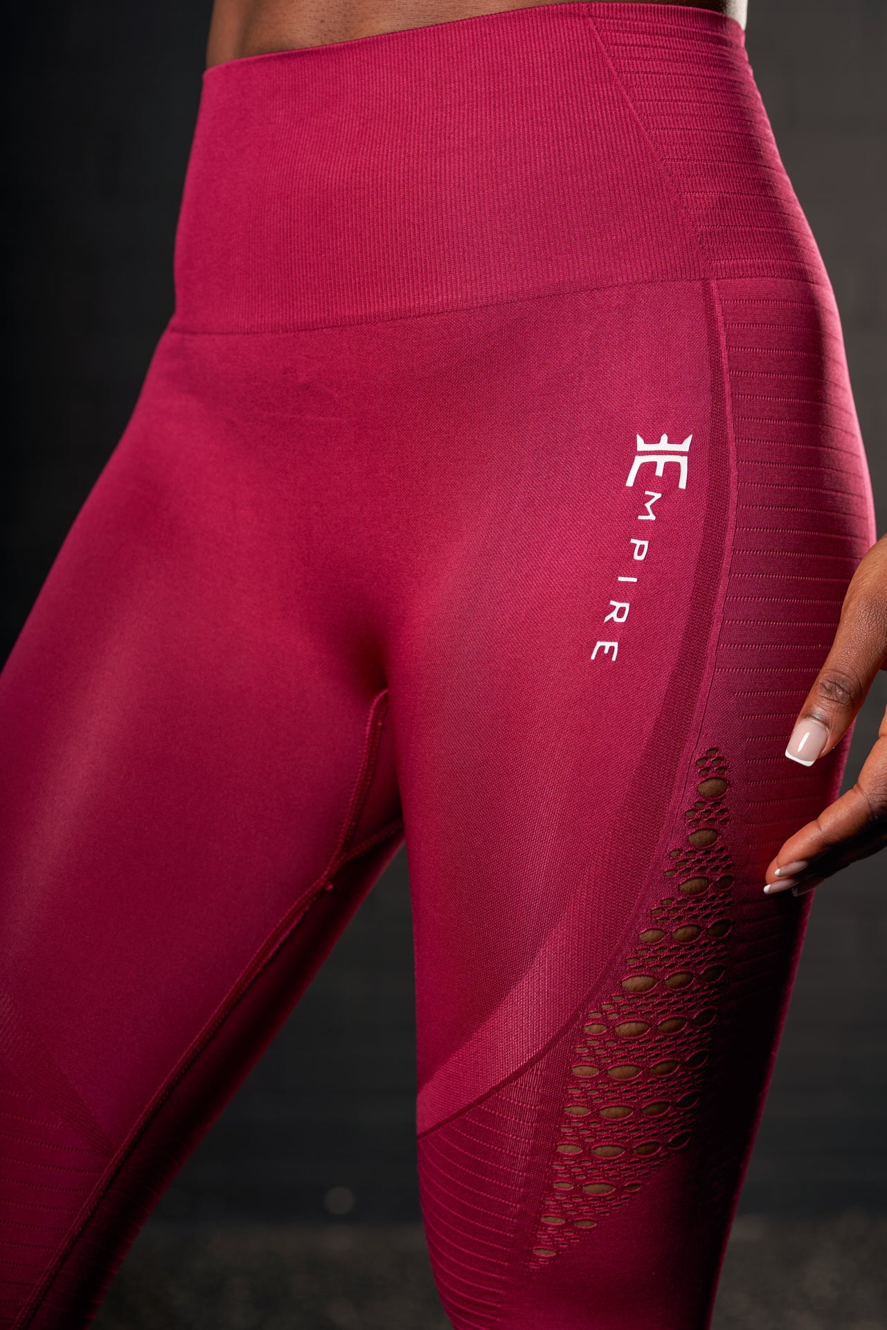 EMERGE LEGGINGS - DESIRE