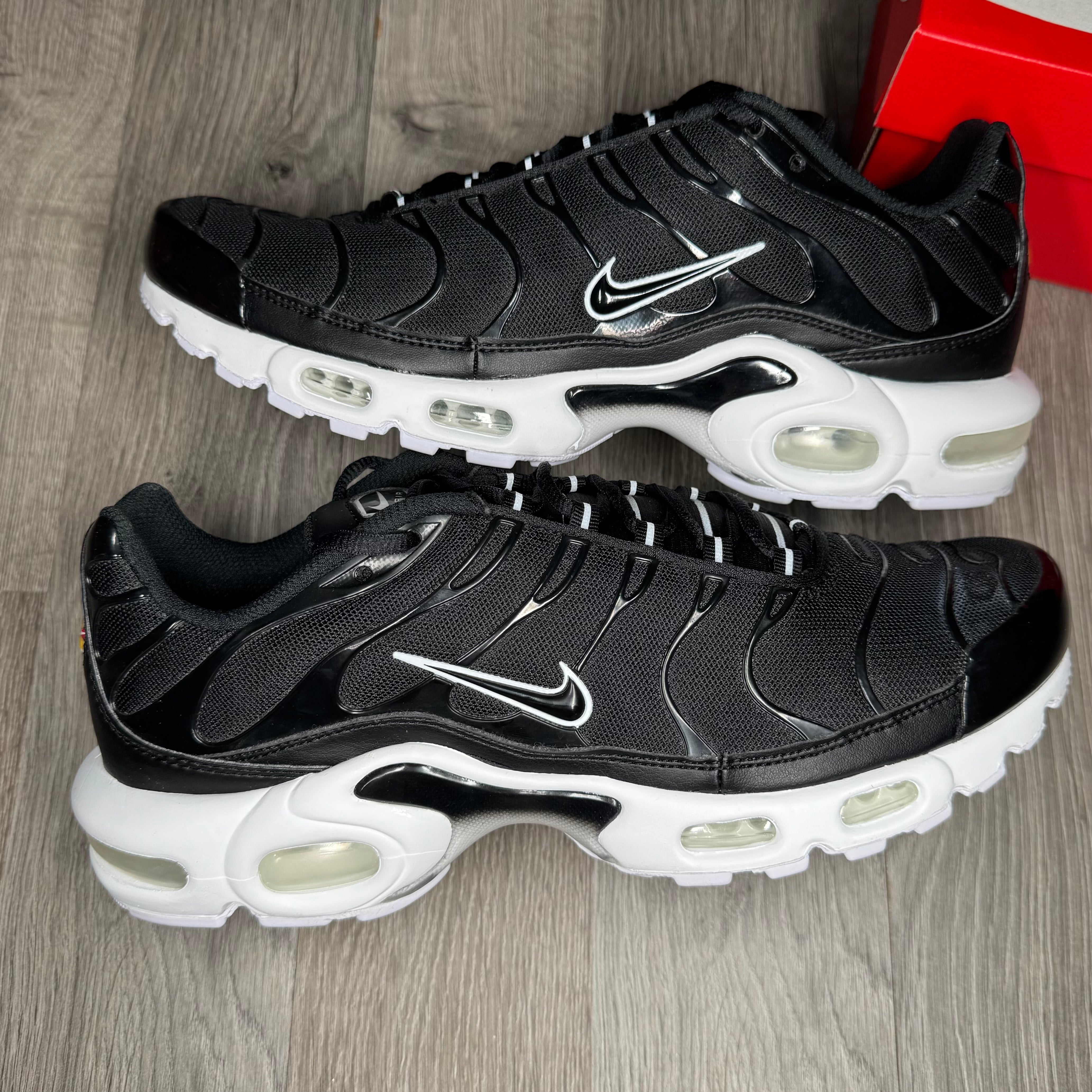 Nike Air Max Plus Black White (Junior)