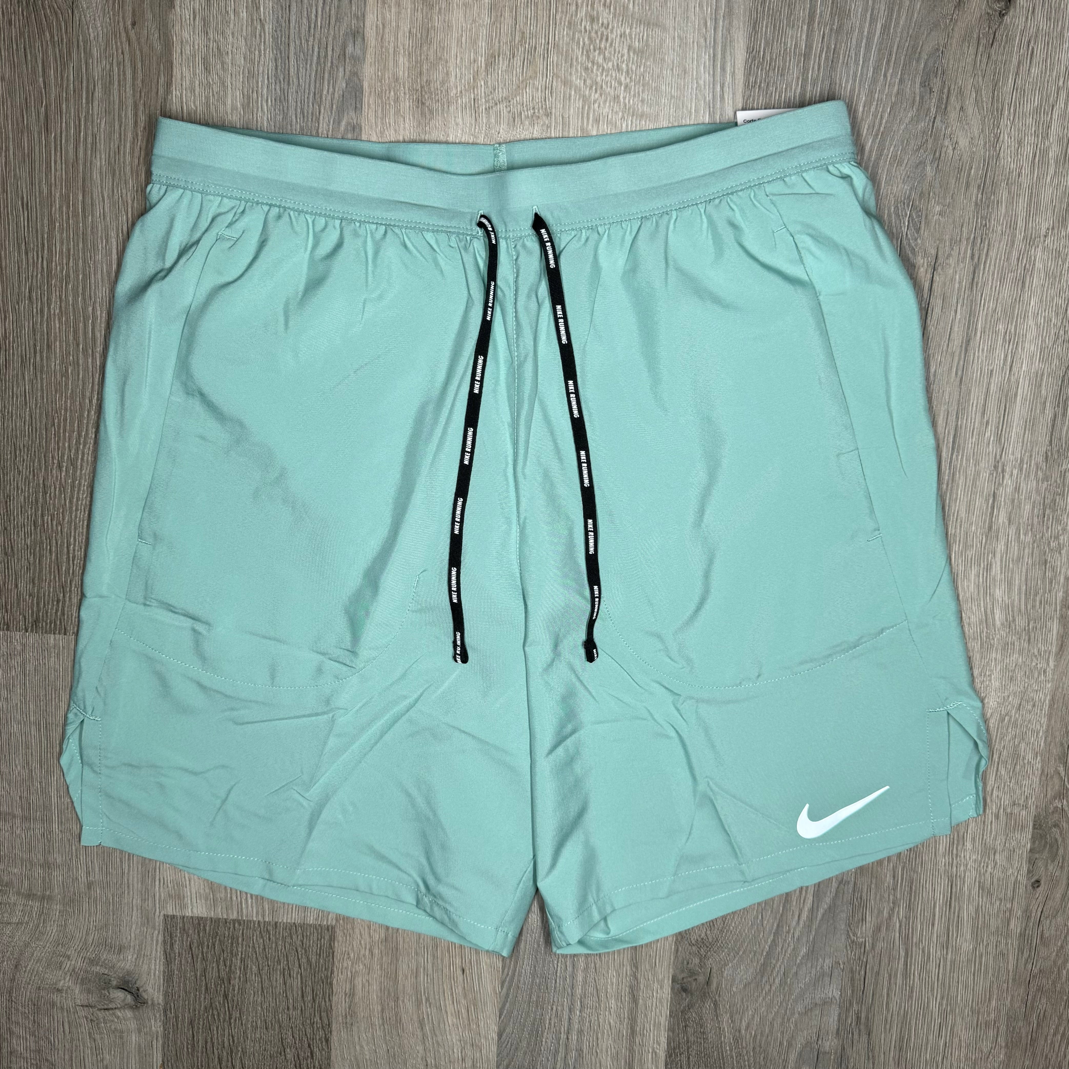 Nike Flex Stride Shorts Mineral