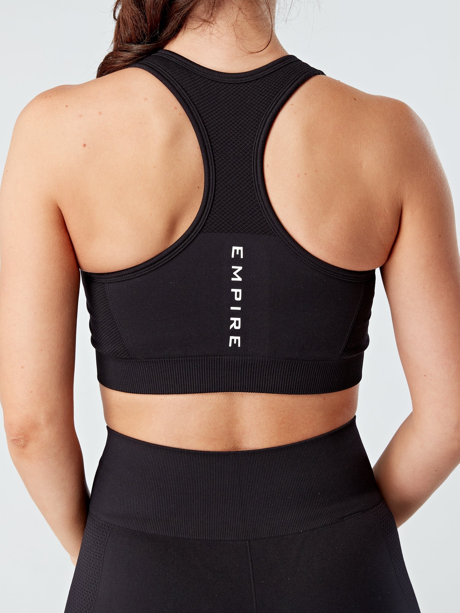 EVOLVE GOLD LUX SPORTS BRA - BLACK